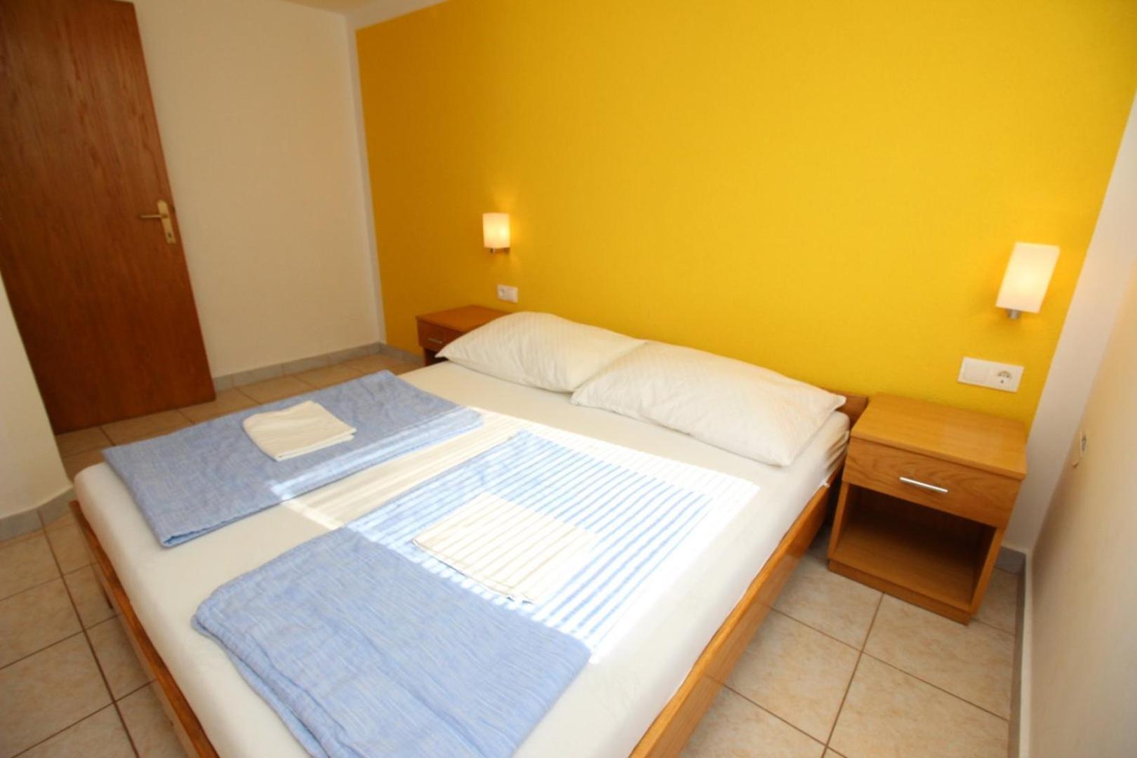 Apartments Mikulan Beach Baška Eksteriør billede