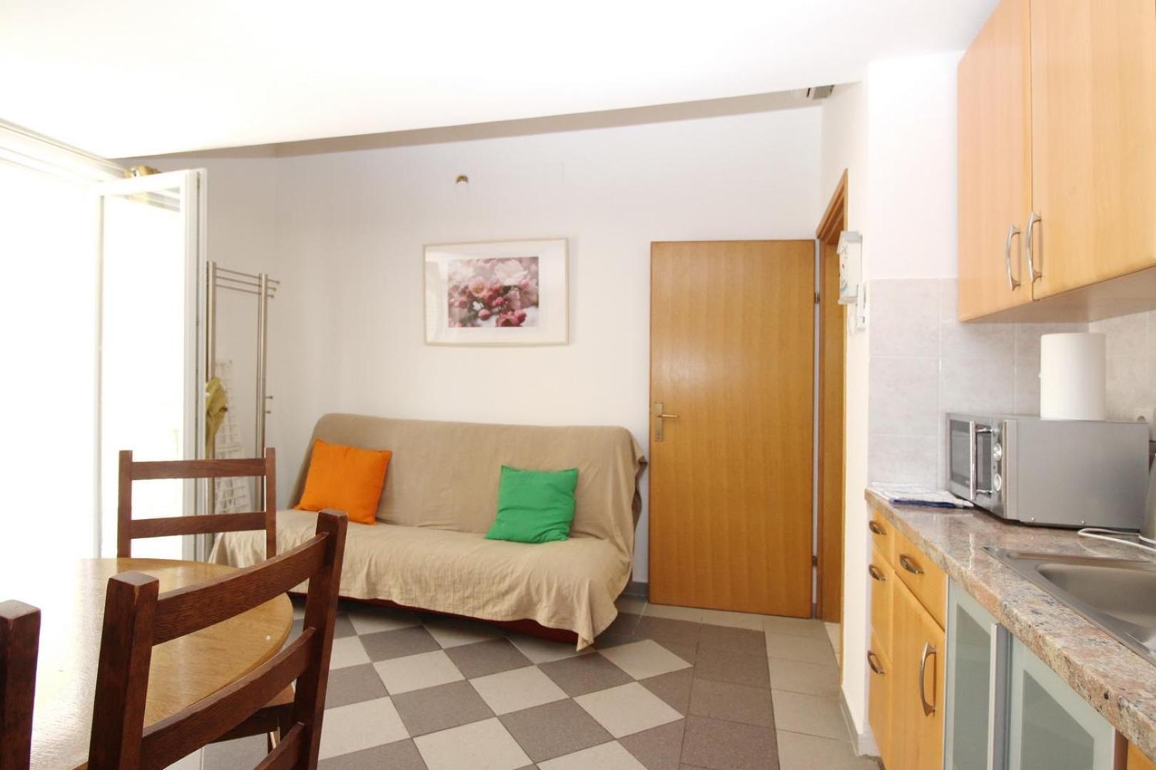 Apartments Mikulan Beach Baška Eksteriør billede