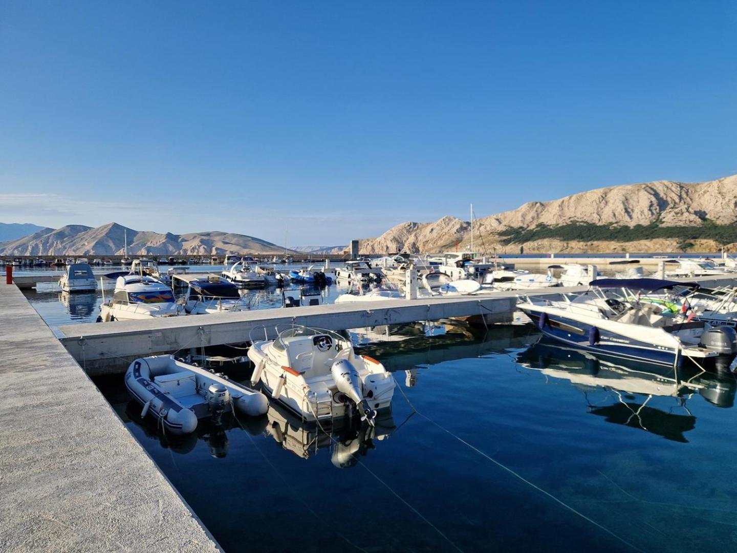 Apartments Mikulan Beach Baška Eksteriør billede